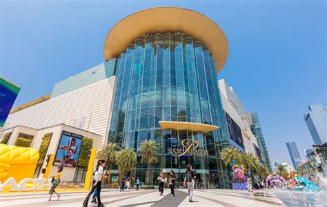 The Ultimate Guide to Bangkok’s Siam Paragon .